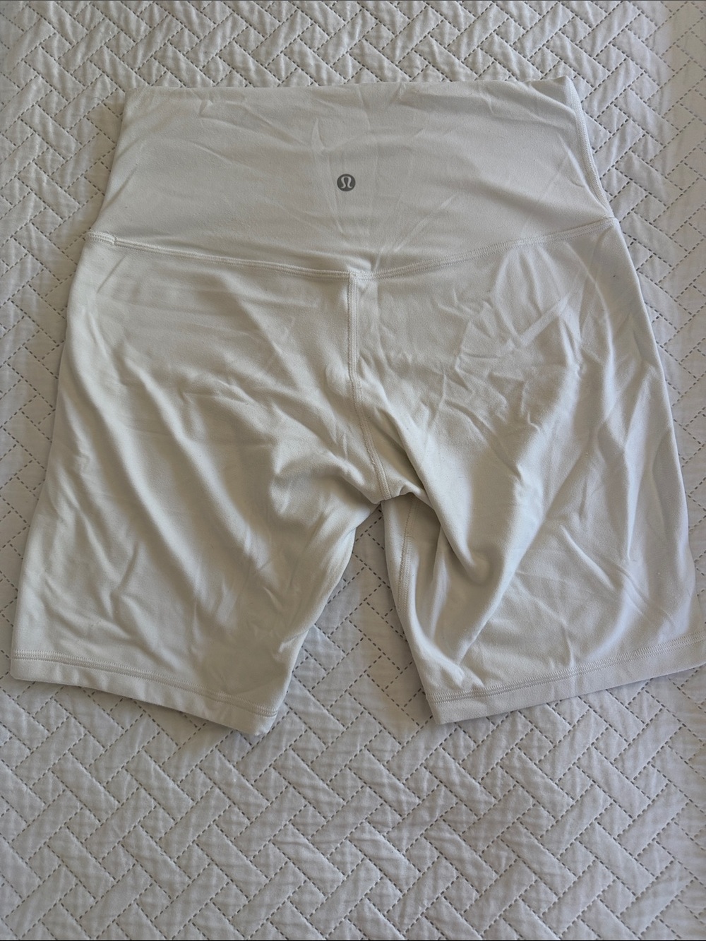 Lululemon Align Shorts 8” inseam (size 8) - Picture 2 of 2